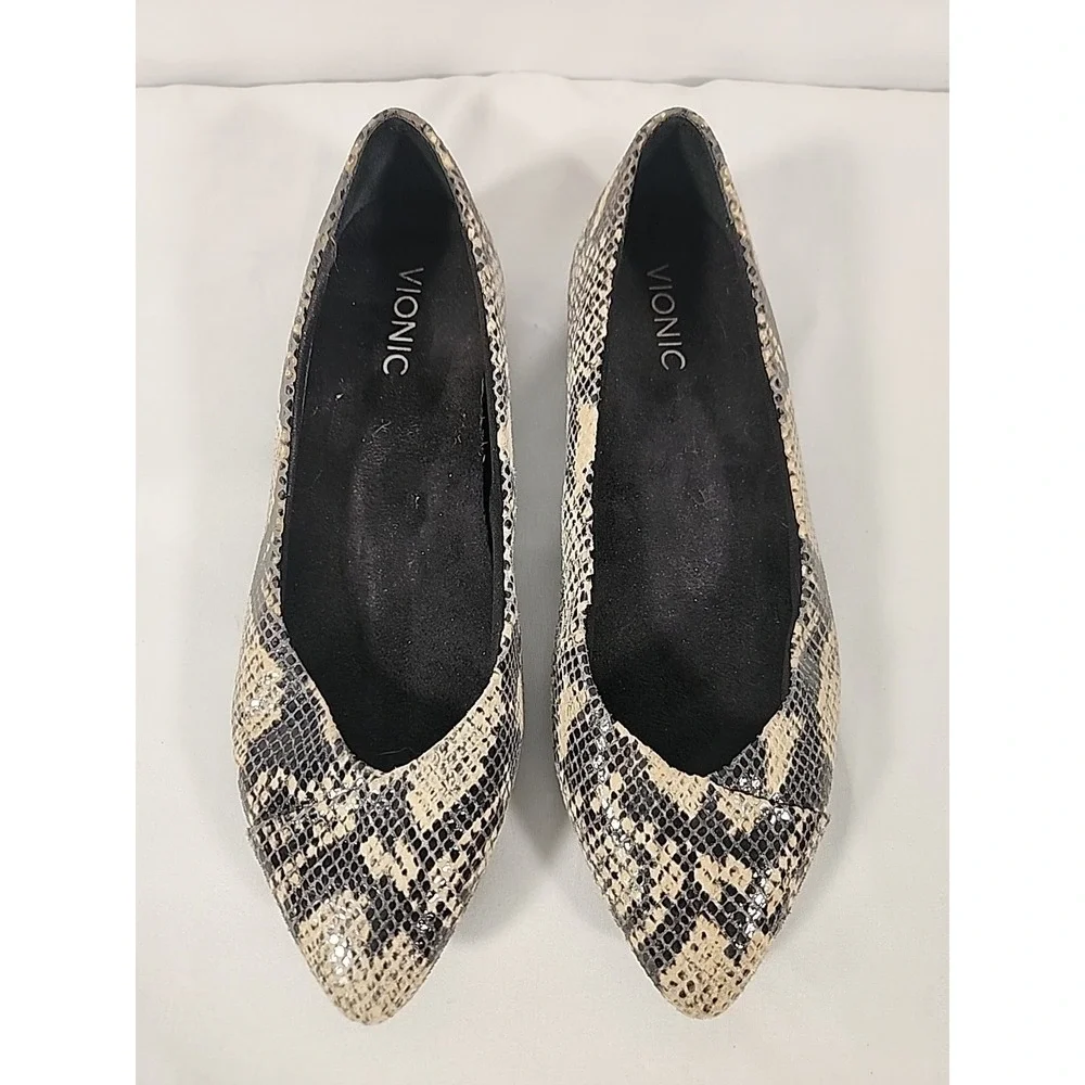 Vionic Caballo Snake Print Pointed Toe Ballet Flats Slip On Shoes Preppy Women 8